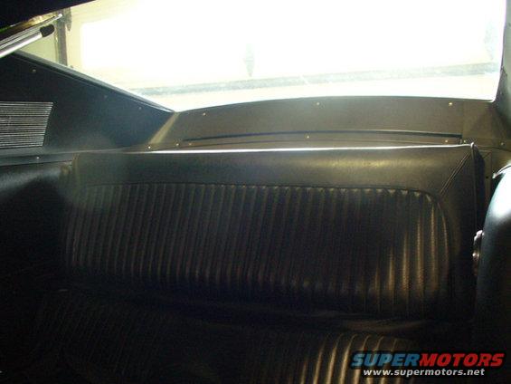 http://www.supermotors.net/getfile/458225/fullsize/rearseat-up.jpg