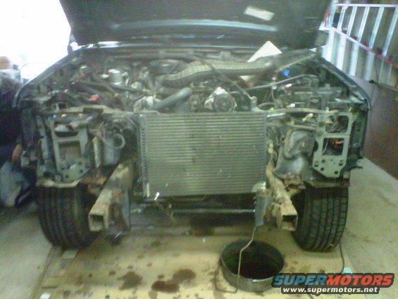 Radiator Core Support Mount / 1992-1996 Bronco & F-Series - Solo