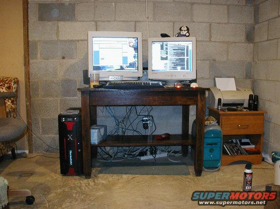 computers.jpg My computers. Gaming rig on the left, Mac G3 photoshop rig on the right. 21 inch flat screen monitor on the left, 19 inch flat screen on the right. Is it sexy? I think so.