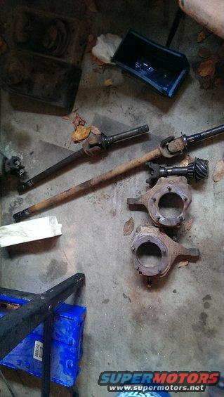 axle-parts.jpg 