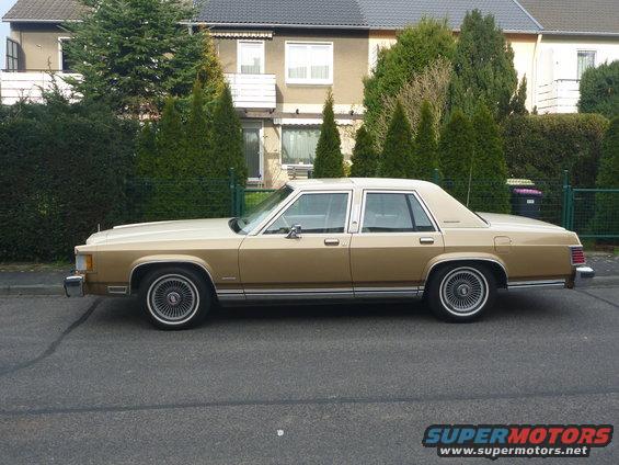 mikesmerc09.jpg 1984 Grand Marquis Germany 06