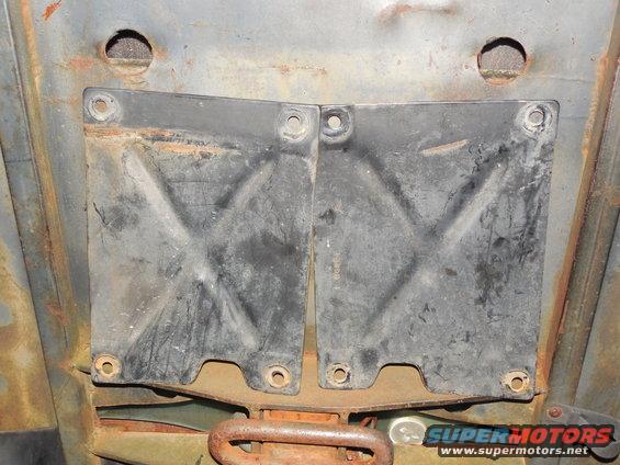 bumperplates.jpg '92-96 Bronco front bumper plates