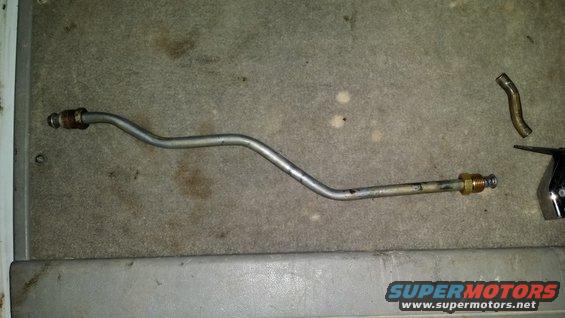 20141028_183940.jpg Cut and flared stock fuel line. We did not have the fittings; buddy misunderstood about what end I needed so I'll have my adapter fittings from Summit tomorrow.