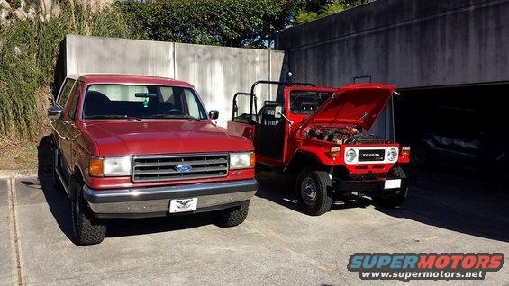 10850200_901594053184743_1673133202079282515_n.jpg Big Red at Cars and Coffee