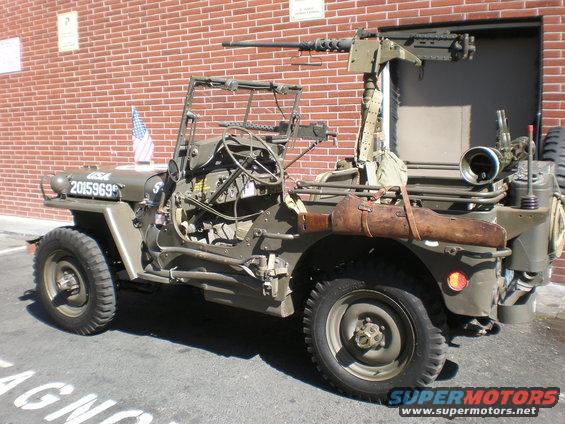 willys_jeep_god_and_country_side_2.jpg NOT OURS BUT DAMN!  IF IT AINT GOT IT U DONT NEED IT