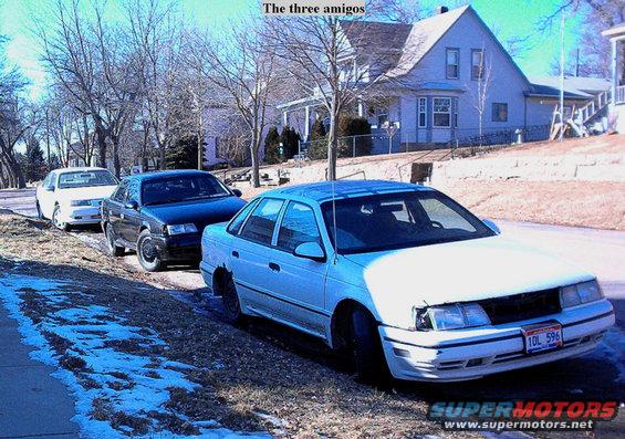 im000082.jpg The white one in front is now my turbo project, the black one is the one I just painted and the one in the back is my friends 92 sho.