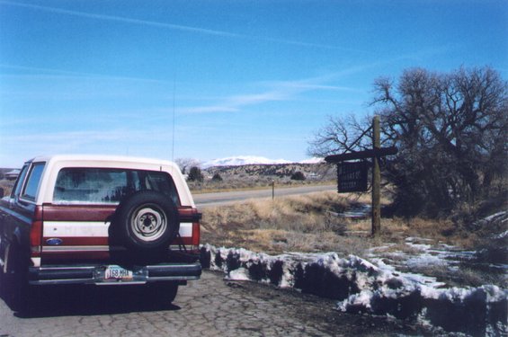 bronco001a.jpg My Bronco at the Colorado border on the La Plata Hwy.