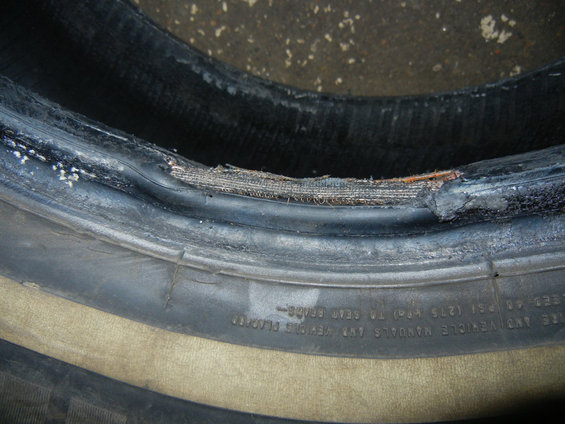 dscn3083tire1bead2failatusedtirestore.jpg Used tire purchased from and installed by Tires and More for Less in NE Minneapolis on 03May2016, pic08.  After this tire went flat on 04May2016 and was returned to the store on 05May2016, the mechanic removed the tire from the rim and placed it onto the floor.  I took photos.  After flipping the tire onto the other side, this other bead was also terribly damaged along a 3-inch long segment of bead.  This photo shows where I heard air gushing when I originally placed the flat tire into the trunk of my car, and this is obviously the defect which caused my tire to go flat.