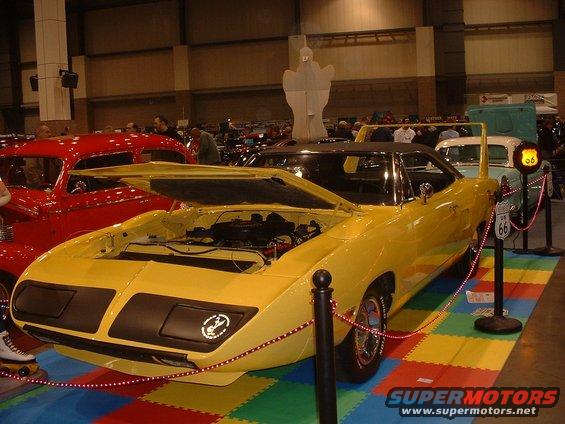 superbird.jpg '70 Plymouth Superbird. This one has an automatic transmission.