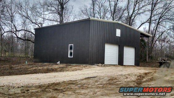 img_20170311_123824631_hdr.jpg It took a while, but the overhead doors are installed, so I can start moving junk inside.