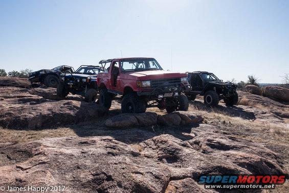 20171126_5268xt1.jpg turkey run crew on the rocks