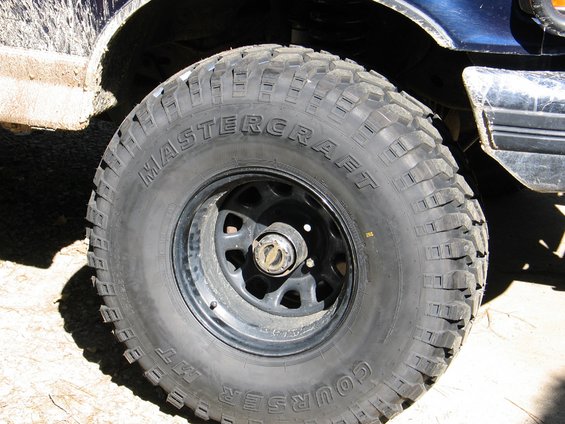 sidewall-closeup.jpg 