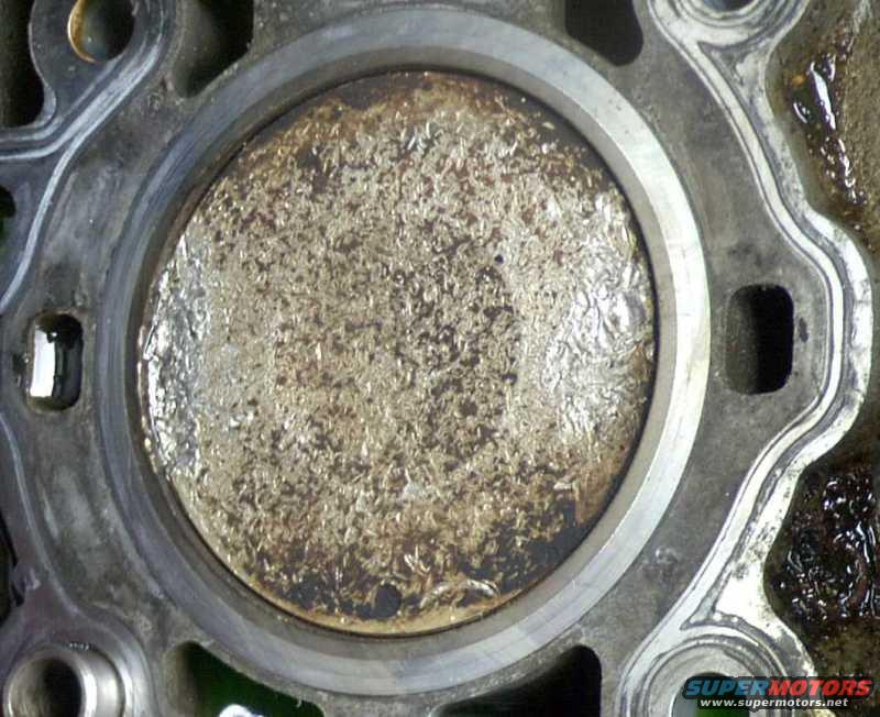 no-1-piston-tdc-close.jpg 