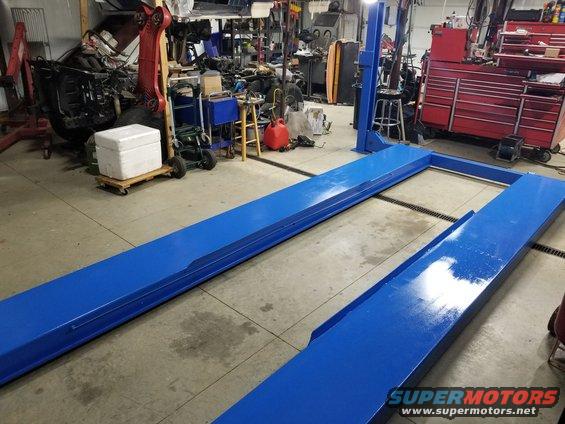 20181005_191201.jpg The shop isn't actually as clean as it looks here.