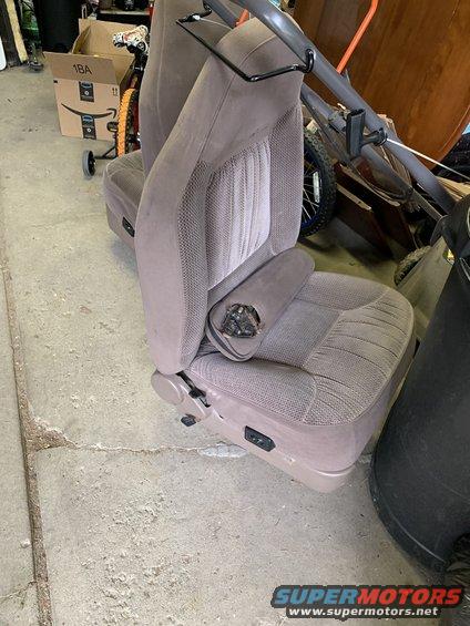 eb-seats-front.jpg 