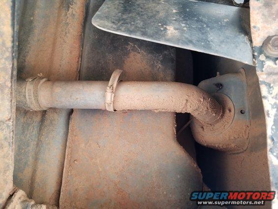 05fuelneck.jpg 