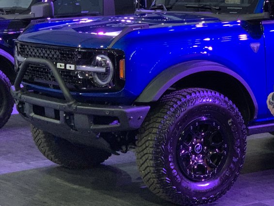 2021-ford-bronco-(7).jpg 