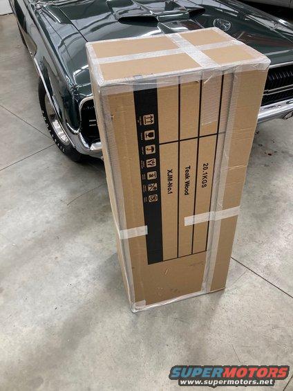 box.jpg 