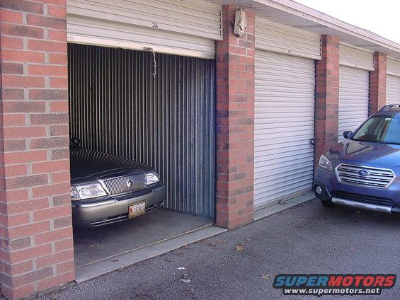 newgarage-001.jpg New storage unit with the Subie in waiting.