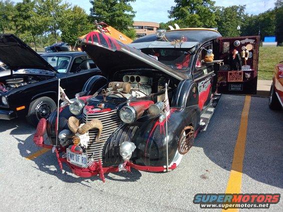 img_20220813_093958614.jpg A '39 Cadillac Hearse done up as a rat rod hearse!