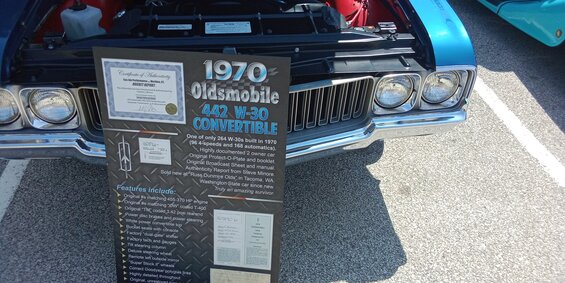 img_20240727_121427403.jpg 1970 Olds 442 showing sign