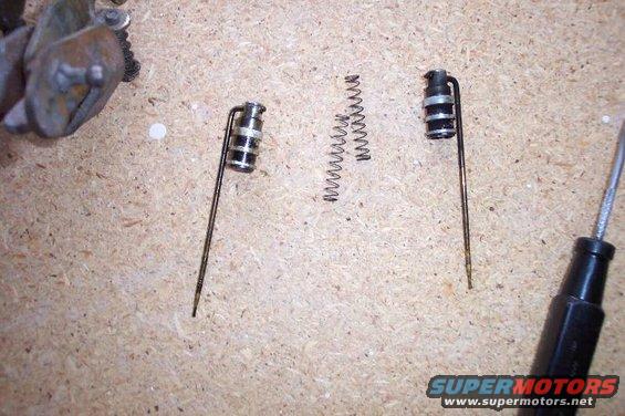 rodsnsprings.jpg Metering rods and springs, dirty