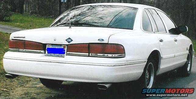 rearcngvic.jpg Rear shot of cng vic, showing the cool custom exhaust tips, and cng diamond shaped logo.