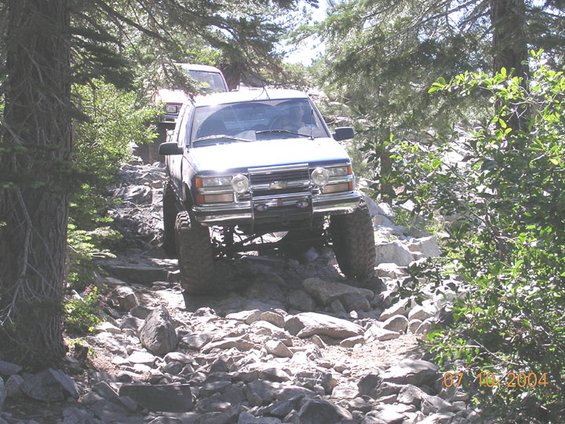 bill3.jpg this is the hill dwon to the first water crossing.  Its not hard, just a long downhill rockgarden