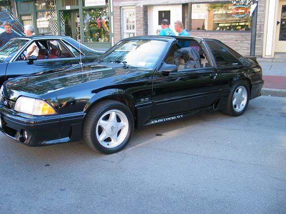 img_2462.jpg The Next Mustang. An 87 T-Top