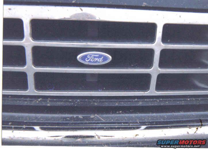 grill.jpg Built Ford Tough