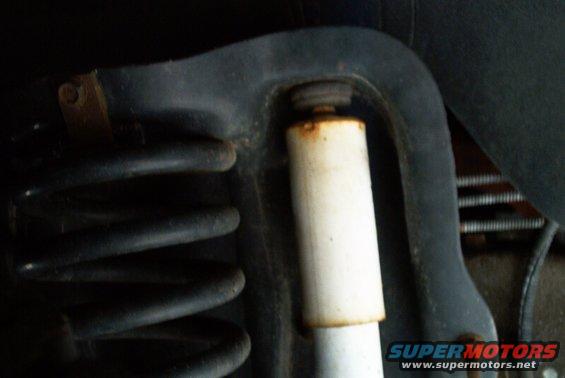 kybrust.jpg KYB Shock Rust