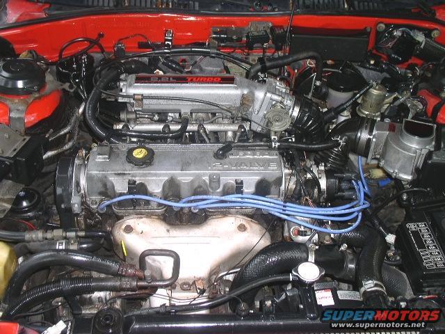 a_138552_22.jpg engine bay