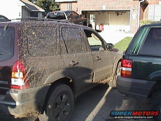 dsc00105.jpg Mazda gettin dirty!