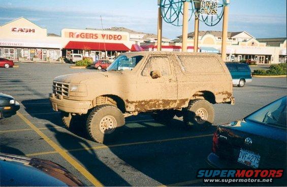 bronco_mudpaint3.jpg 