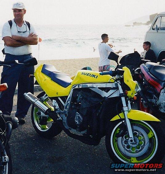 my_711_naked_and_yellow.jpg My 711 GSXR Suzuki