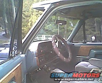 crewcab2-1017.jpg driver's side interior shot