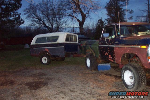 front-left-with-trailer.jpg This is a pic of my truck with a custom trailer that me and my uncle built.