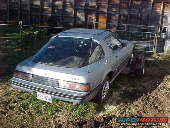 mvc017f.jpg View of passenger side also showing sun roof