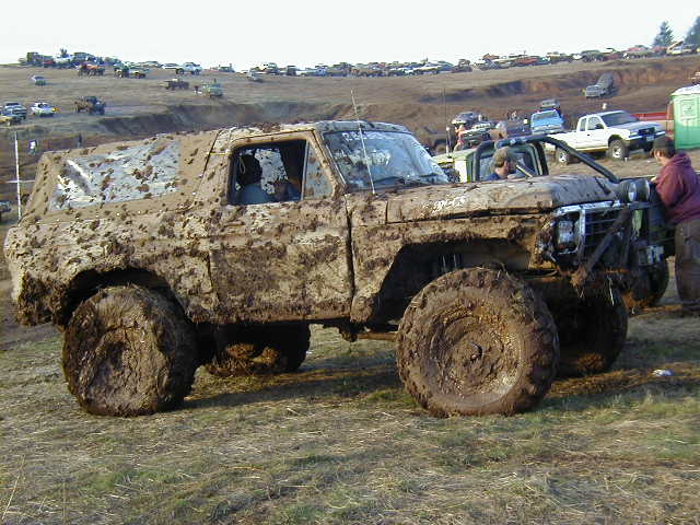 p3050072.jpg Berne after his fun in the deep mud