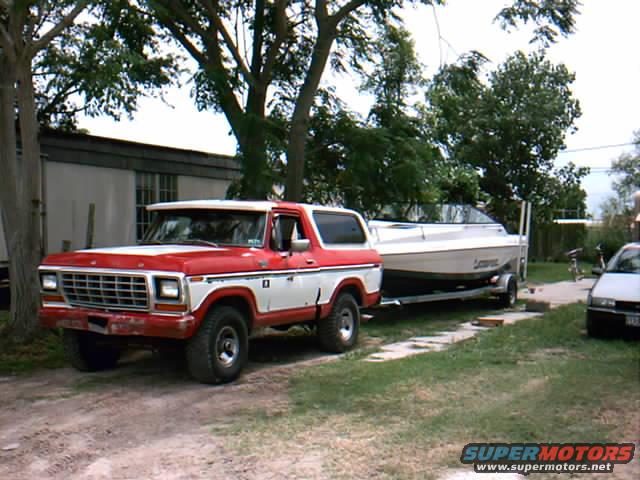 trk-boat.jpg my trk my boat. two yr old pic