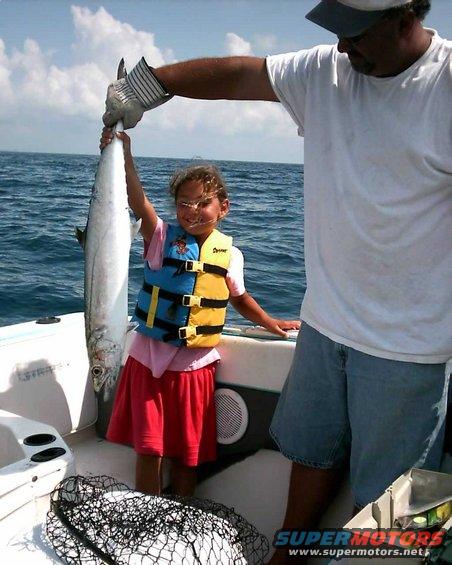 adliedas-fish.jpg my 7yr olds first fish a 35" king fish