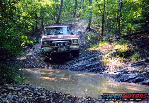 tfh03.jpg Creek bed at Superlift Park