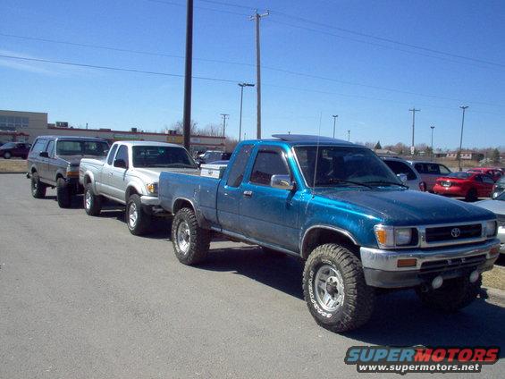 picture-045.jpg 92 yota  02 tacoma  93 bronco