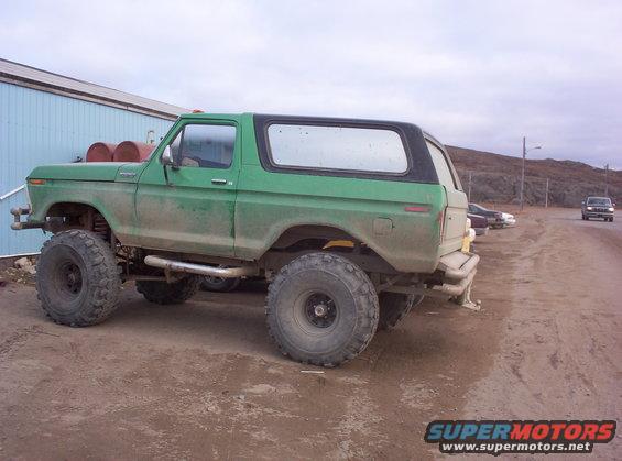 100_0852.jpg 1979 Bronco Iqaluit, Nunavut  in the Canadian arctic