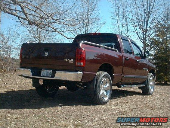 dodge-r1.jpg 4x4 with the "Thunder Road" Package