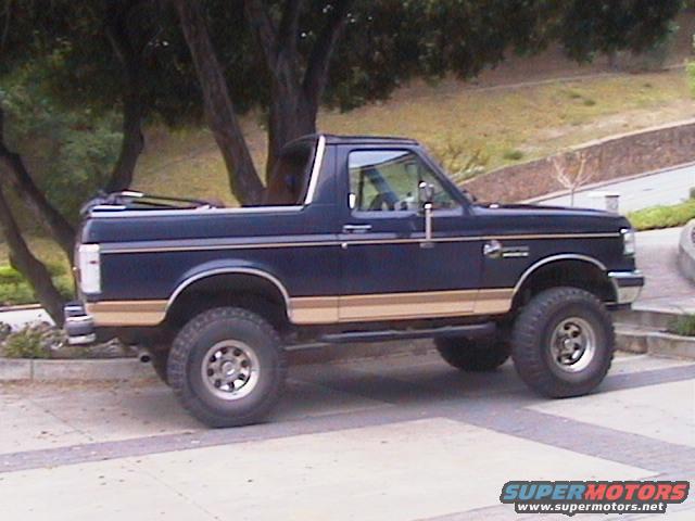 Ford bronco topper #1