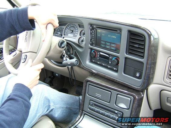 yukon-xl-denali-interior.jpg 