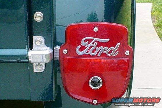 1180_taillight_800x536.jpg 