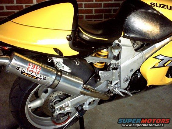 mar20#48.jpg Yosh Full race exhaust, with Ohlin rear shock