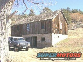 ranch-house.jpg 